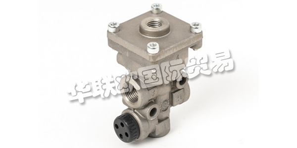 BERTOCCO公司成立于1962年，是一家精密機(jī)械車(chē)間，多年來(lái)從一家小型工匠公司發(fā)展成為一家專(zhuān)業(yè)從事工業(yè)車(chē)輛氣動(dòng)設(shè)備和配件研究，設(shè)計(jì)和生產(chǎn)的工業(yè)公司。2013年初，Bertocco Air Truck Technology開(kāi)始了新的公司結(jié)構(gòu)和新的管理，開(kāi)始了其活動(dòng)，重點(diǎn)關(guān)注制動(dòng)系統(tǒng)，懸架和工業(yè)車(chē)輛設(shè)備的組件。