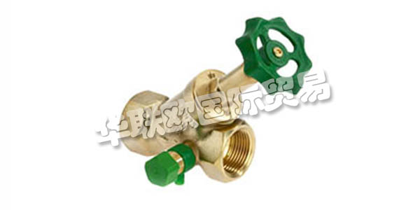 BENDER作為生產(chǎn)商(德國制造)，自1934年以來一直生產(chǎn)關(guān)閉和分配器配件以及定制系列產(chǎn)品。裝配時(shí)間短，使用壽命長、高效率和靈活性是公司產(chǎn)品的特征。