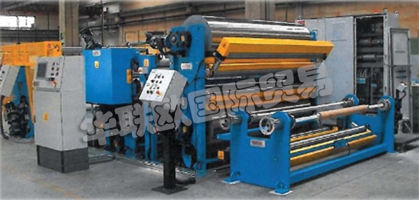 意大利COMERIO公司主要供應(yīng)：非織造布加工機(jī)器、熱粘合壓延機(jī)、實(shí)驗(yàn)室機(jī)器、特殊的高壓延機(jī)、超聲波壓延機(jī)、壓紋壓延機(jī)、熱軋系統(tǒng)、外圍鉆機(jī)缸、完整的熱粘合設(shè)備、橡膠加工機(jī)器、內(nèi)部混合機(jī)、混合機(jī)、圓筒研磨機(jī)、特殊壓光機(jī)，切割單元、自動(dòng)絡(luò)筒機(jī)、完整壓光系統(tǒng))、飼料擠出機(jī)、壓光機(jī)、特殊壓光機(jī)、自動(dòng)繞線機(jī)、壓花系統(tǒng)、用于壓延的成套設(shè)備。