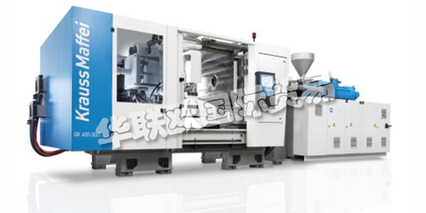 UNIVERSAL HYDRAULIK在設(shè)計液壓系統(tǒng)，冷卻系統(tǒng)和熱交換器方面有三十多年的經(jīng)驗。通過提供最佳的液壓組件和最優(yōu)質(zhì)的工藝，他們設(shè)定了系統(tǒng)技術(shù)的標準。離開他們公司的所有系統(tǒng)都首先在他們自己的測試設(shè)備上進行測試，以達到功能，處理和噪音水平的最新標準。下面為您介紹UNIVERSAL HYDRAULIK各領(lǐng)域解決方案。